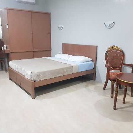 B&S Pension House Dipolog Exteriör bild